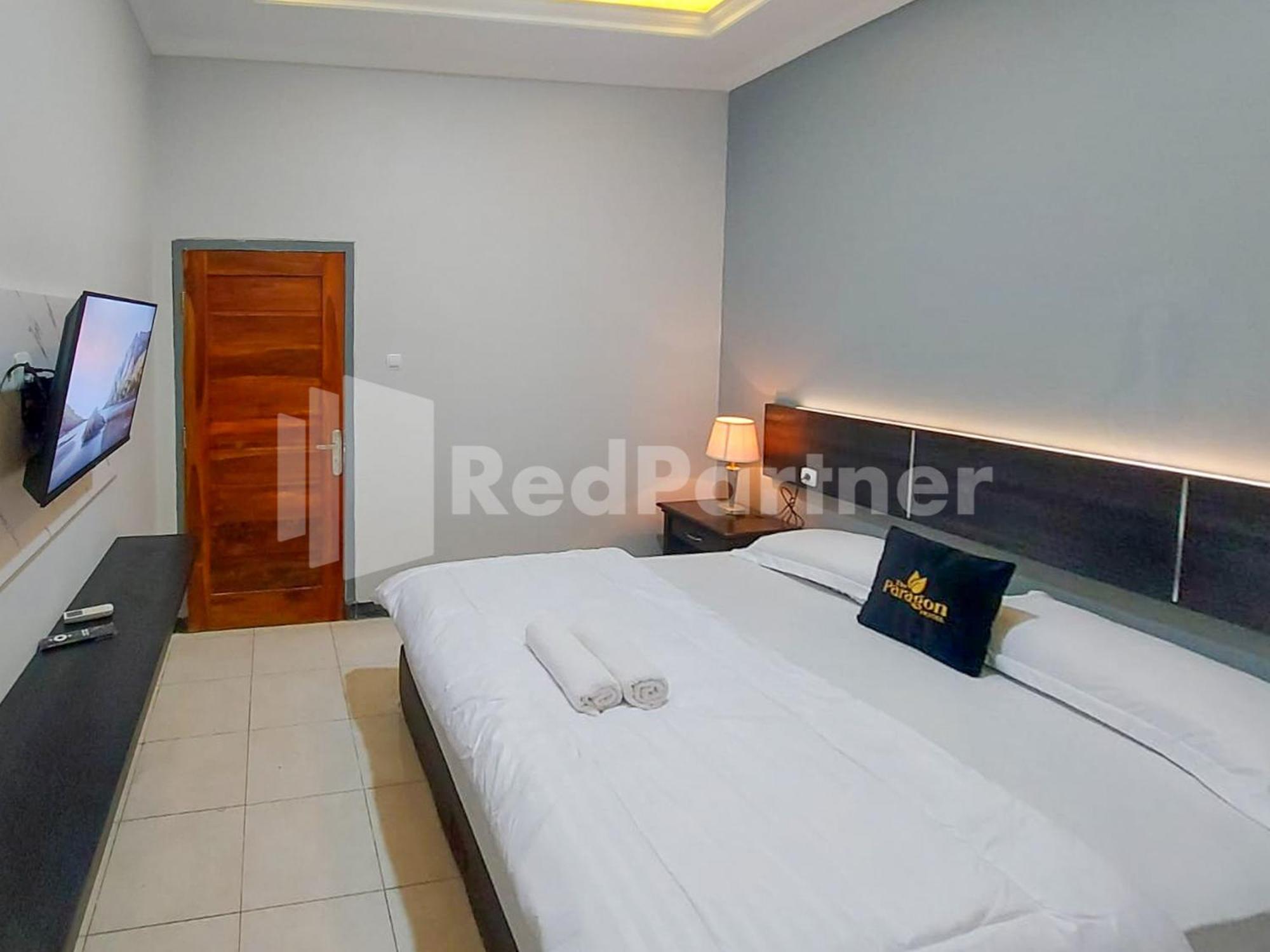 The Paragon Hotel Cilacap Redpartner Exterior photo